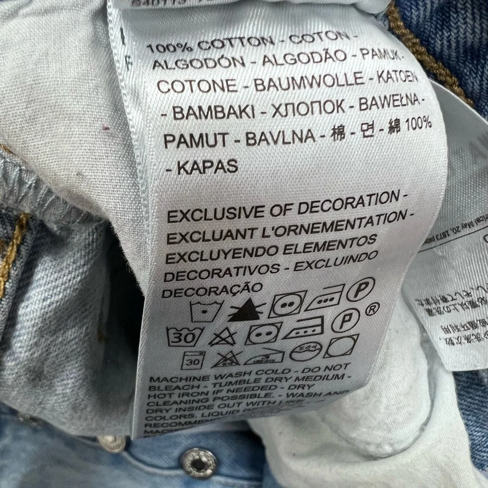 Levis Premium Wedgie Straight Jeans - Picture 8 of 11